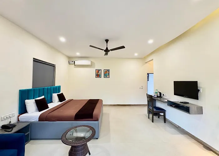 Girivihar Dining & Holiday Club - Pure Veg Family Resort, Lonavala